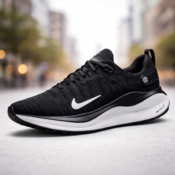 NIKE INFINITY RUN